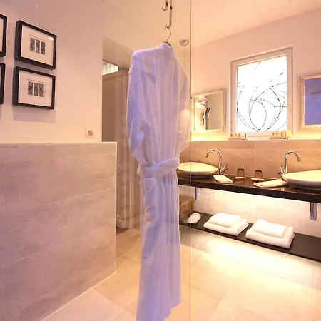Bed and Breakfast La Demeure Du Passage